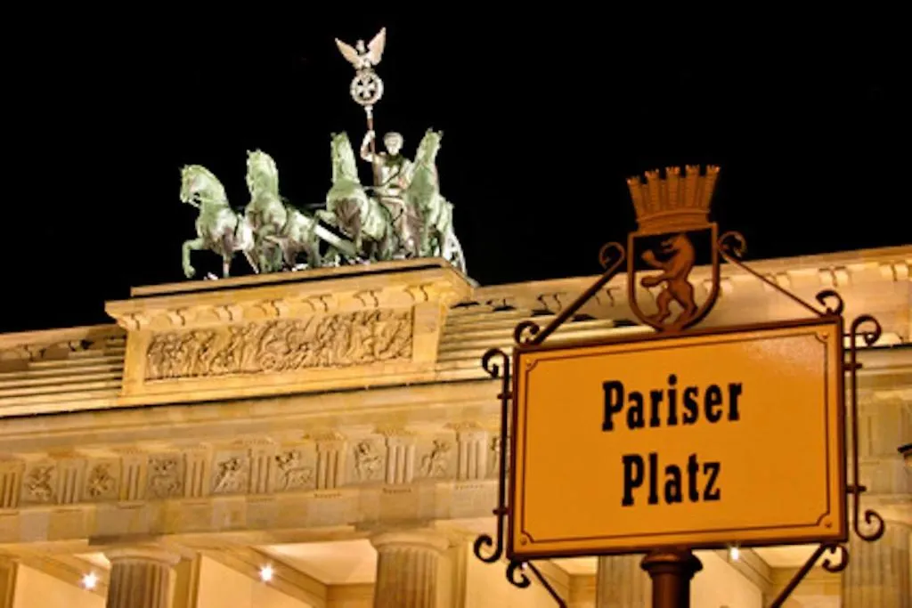 Lebensquelle Am Checkpoint Charlie Hotel Berlin