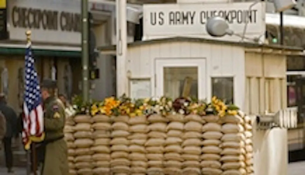 Lebensquelle Am Checkpoint Charlie Hotel Berlin Germany